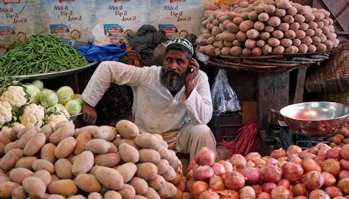 Pakistan: Annual consumer price rose 5.8% year-on-year in January, says PBS