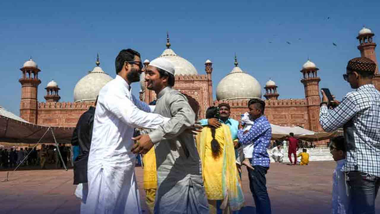 پنجاب حکومت نے عید الفطر کی تعطیلات کا اعلان کر دیا